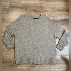 Jenni Layne Alpaca Cocoon Crewneck in Oatmeal size Smalll USED